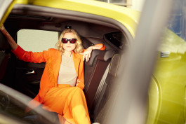 Victoria Karner Fashionshooting Peugeot 